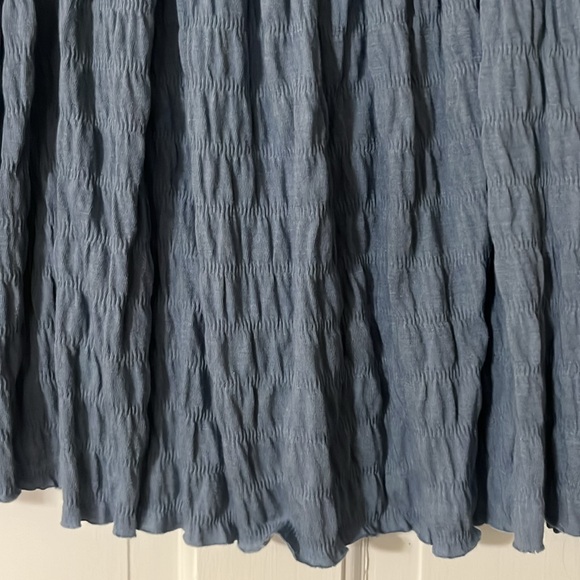 Flowy tank - Picture 2 of 3